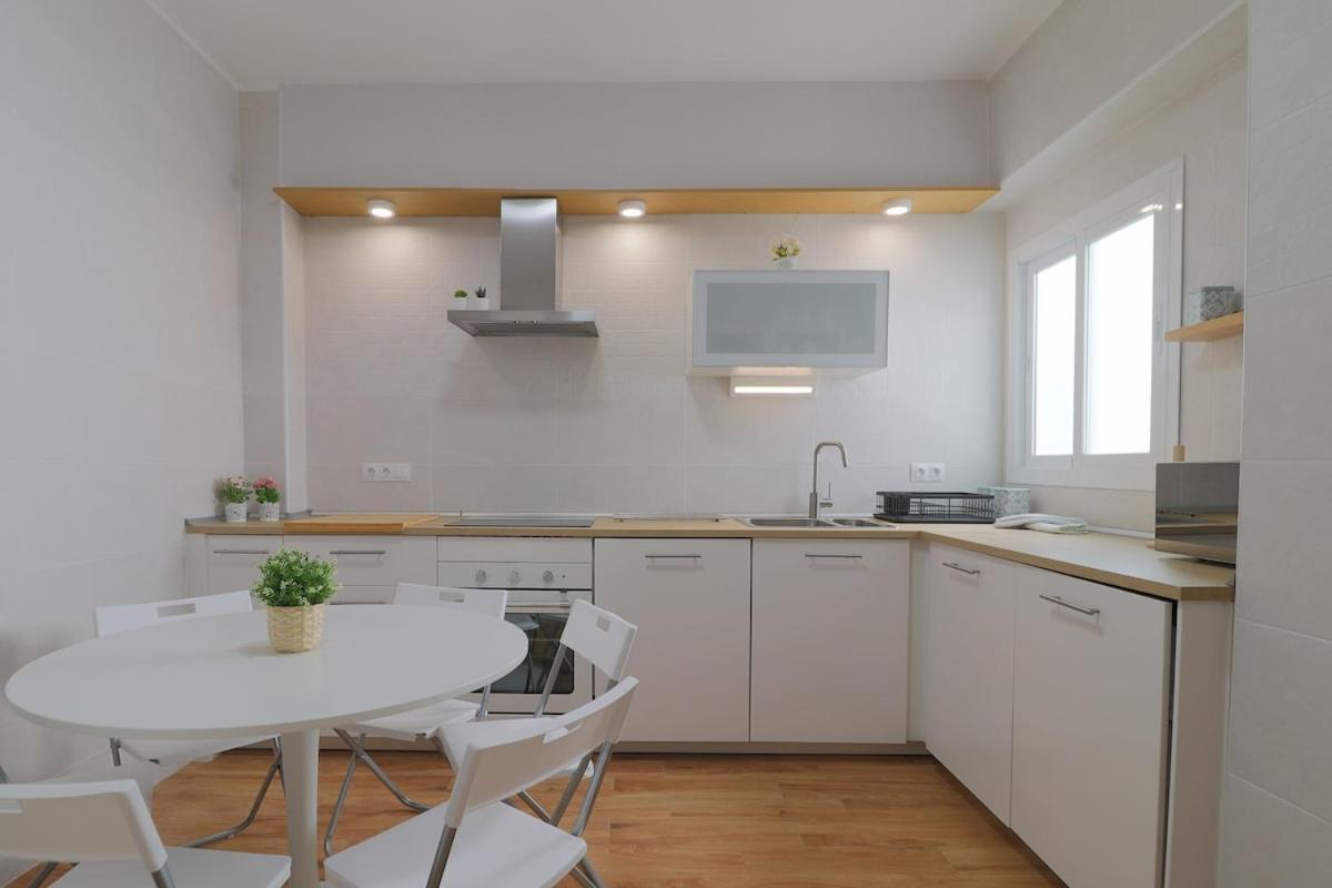 Lejlighed C102 - Huge And Stylish 5 Bedroom By The Center Málaga