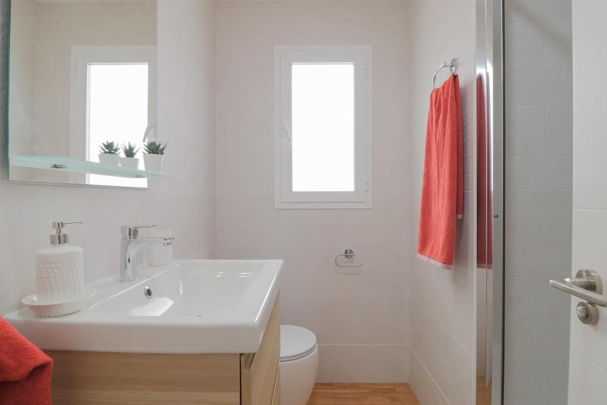 C102 - Huge And Stylish 5 Bedroom By The Center Lejlighed Málaga
